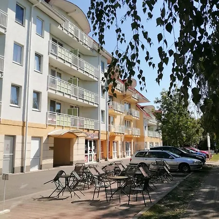 Aparthotel Delfin 3*